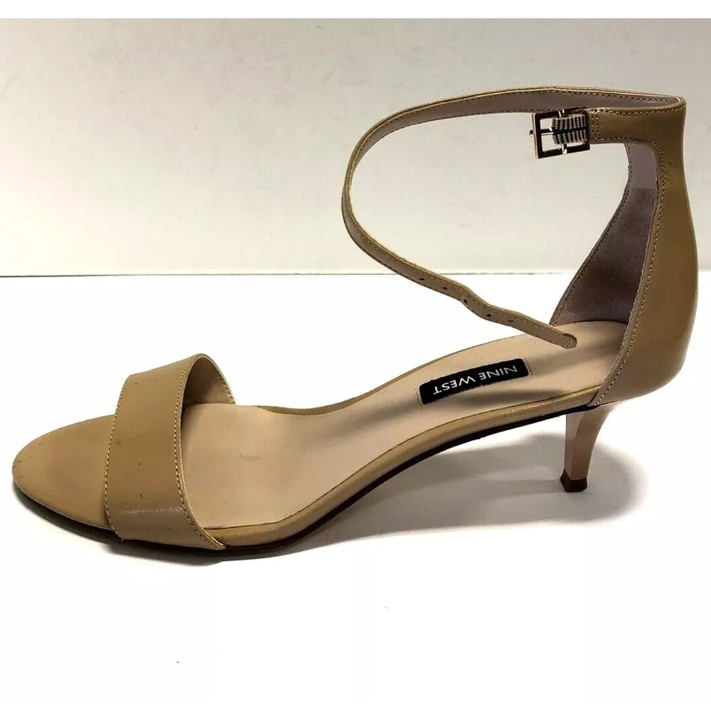 Nine West Women’s Leisa, Natural Leather Ankle Strap Sandals, Size 9.5 M.